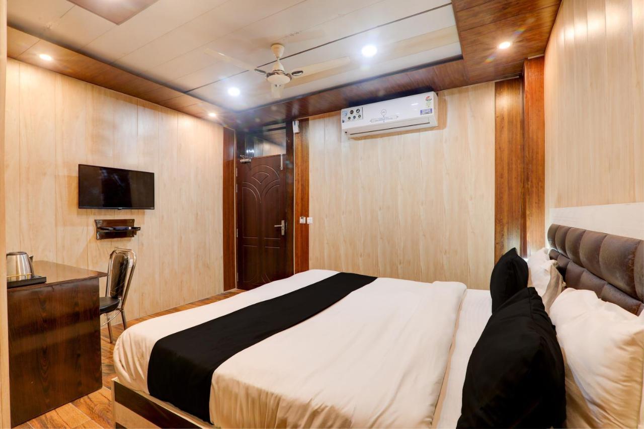 לקנאו Hotel O Ss Palace Inn מראה חיצוני תמונה